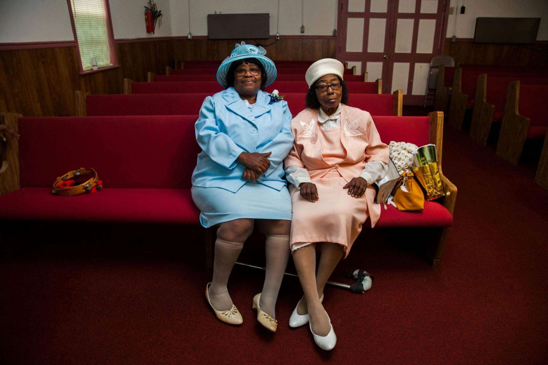 Potent photos of racially segregated proms in Huck